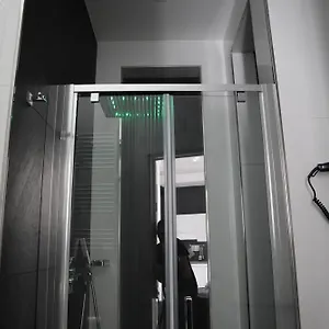 Rettifilo 201 Exclusive Aparthotel Naples